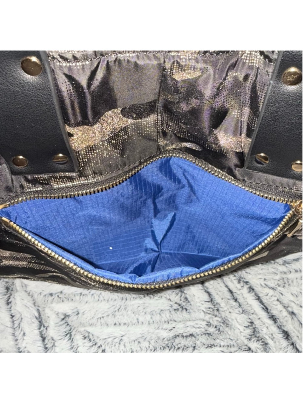 NEW Sol And Selene It Girl Camo Tote Reversible Metallic Black Gold Green NWOT - Picture 12 of 16